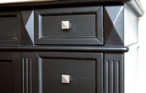 Cabinet hardware