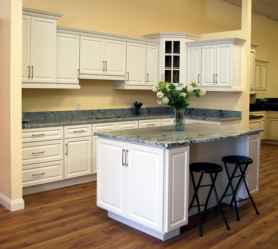 Newport White Kitchen Cabinets Builders Surplus