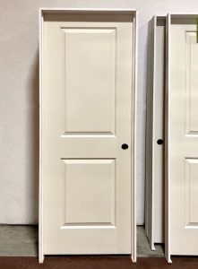 Cambridge molded interior door