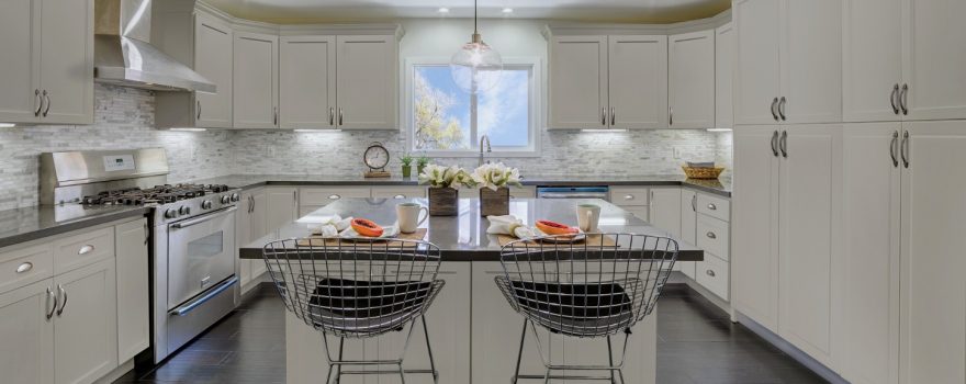 what color kitchen cabinets are timeless