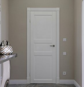 door-mouldings-decorative