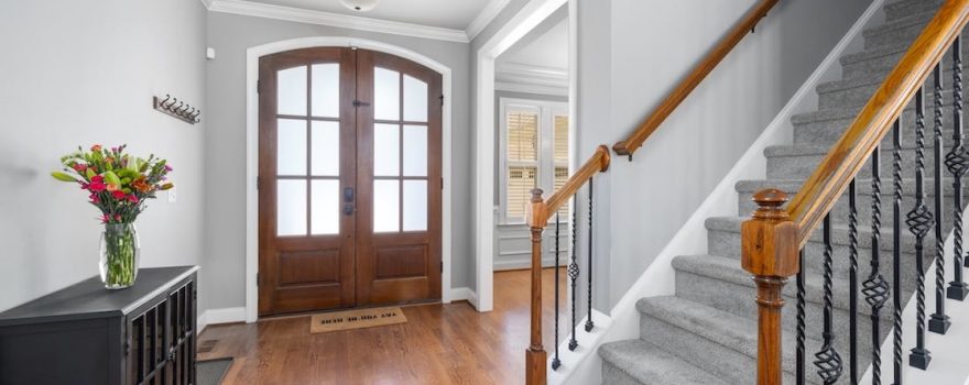 Explore modern entryway design tips to enhance style, organization, and functionality from the front door in.