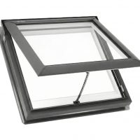 $395 Manual Fresh Air Skylight VS M02 2004 (30 1/16 x 30) Deck Mount