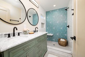 Bathroom vanity replacement cost explained with budget tips, pricing breakdowns, and savings ideas.